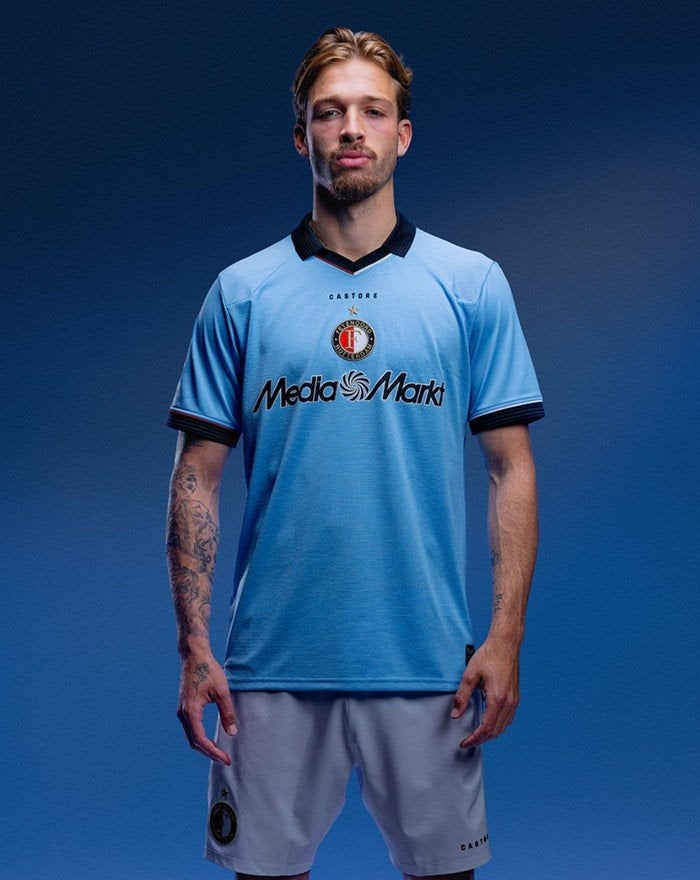 Feyenoord Uitshirt 2023/2024 - Lichtblauw, Nieuw, Ophalen of Verzenden, Voetbal, Maat 48/50 (M)