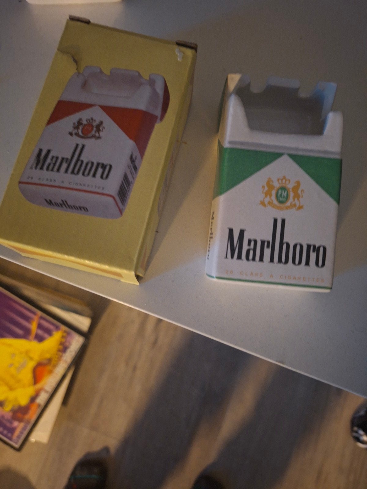 Vintage Marlboro asbak Groen met orginele verpakking, Ophalen of Verzenden, Zo goed als nieuw, Aansteker