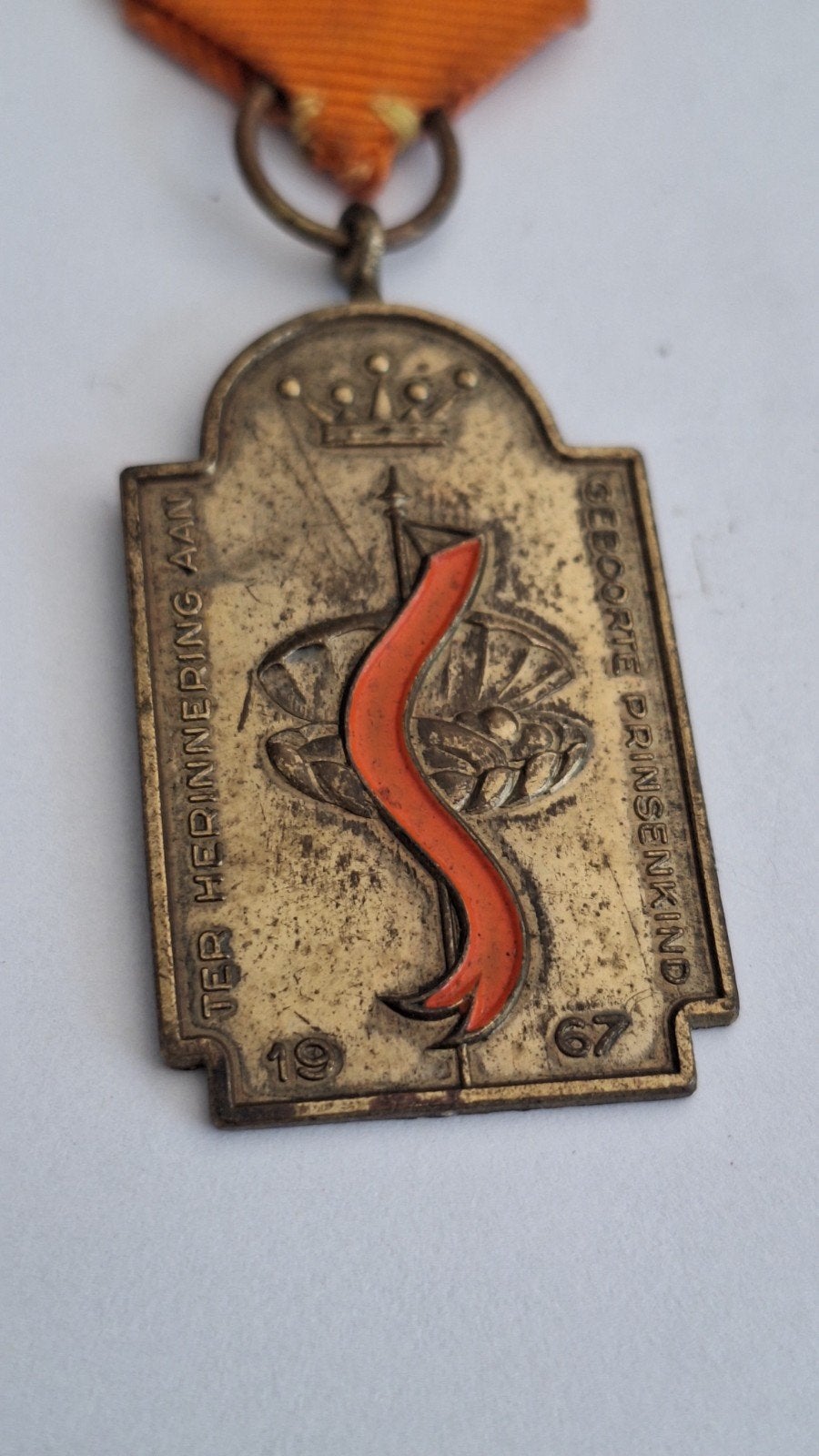Oranje medaille geboorte W.A. prinsenkind, Ophalen of Verzenden, Gebruikt, Nederland, Overige typen