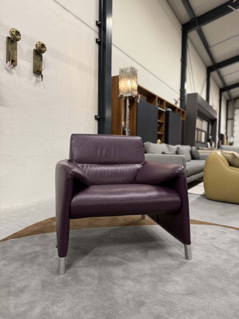 Leolux Felizia Fauteuil laag Senso Berry design stoel, Huis en Inrichting, Leolux, Info@leolux.nl, Ophalen of Verzenden, Zo goed als nieuw