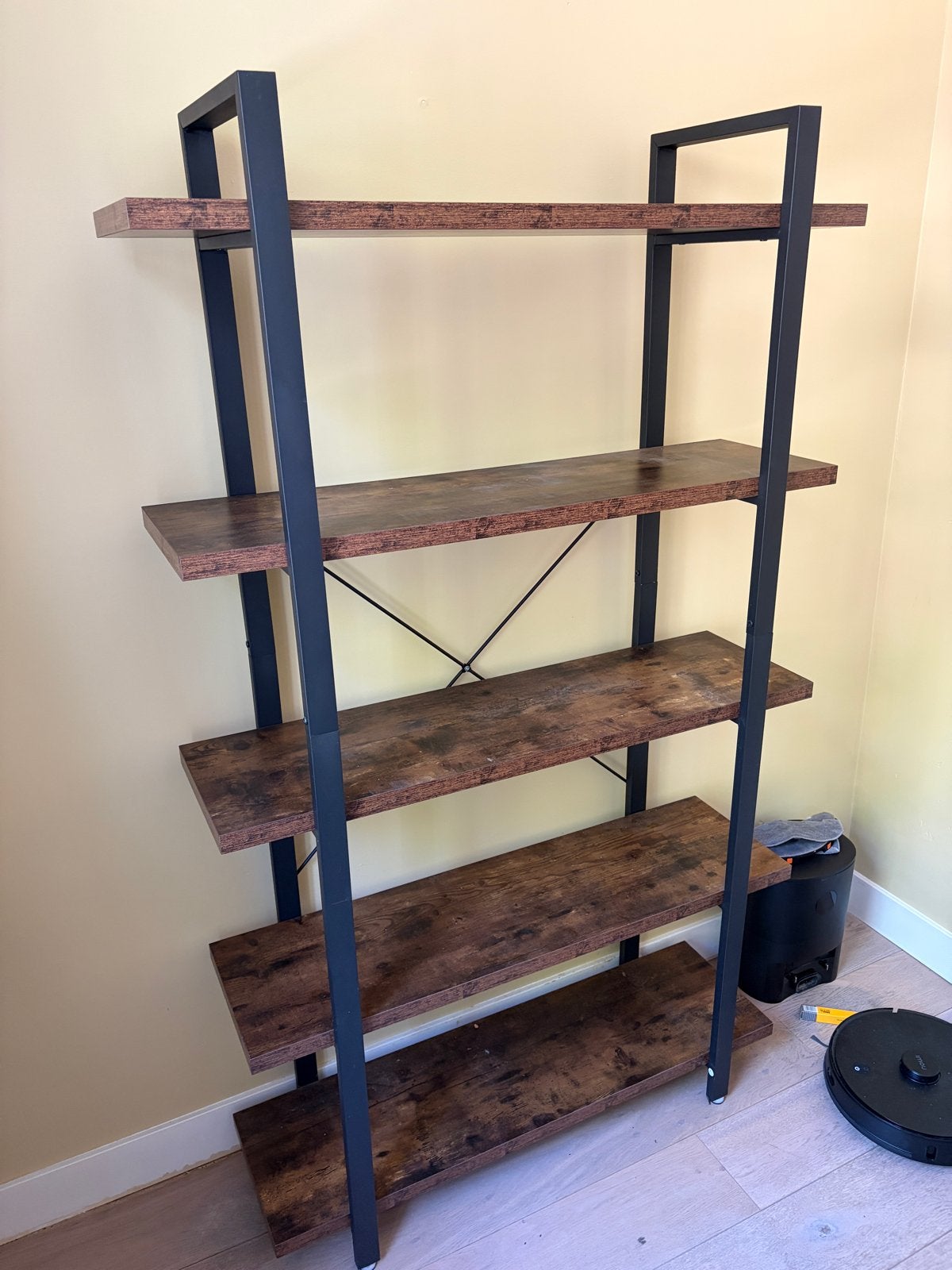 Industriële Boekenkast met 5 Planken - Hout en Metaal, Met plank(en), Zo goed als nieuw, 150 tot 200 cm, 25 tot 50 cm