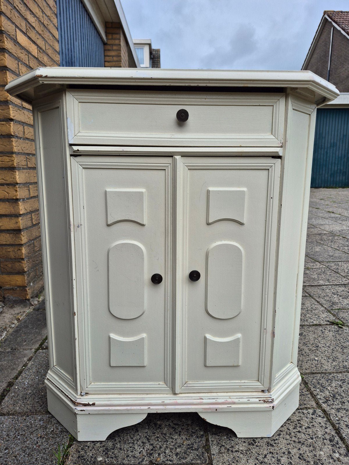 Vintage wit houten kastje - smal en veelzijdig, Huis en Inrichting, Ophalen, Gebruikt