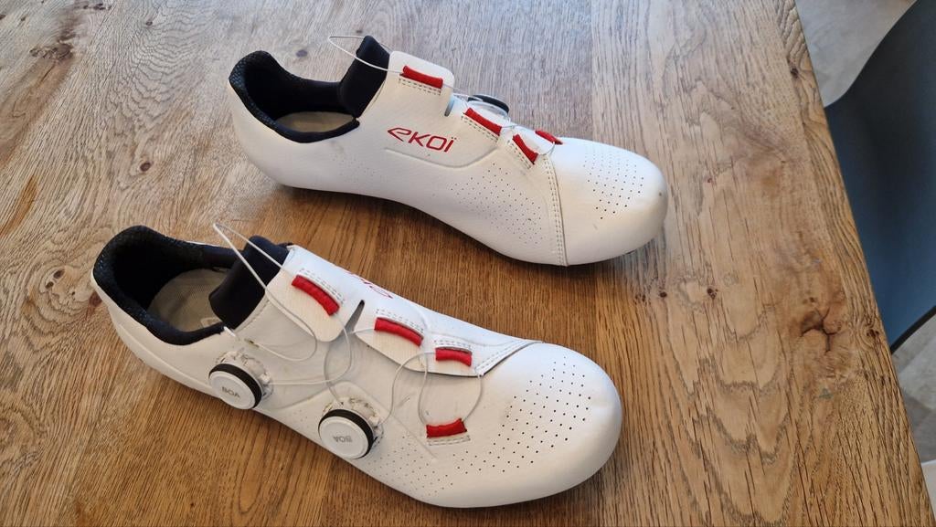 EKOI Perf R4 CARBON INSERT Wielrenschoenen Wit Rood, maat 45, Sport en Fitness, Wielrennen, Ophalen of Verzenden, Zo goed als nieuw