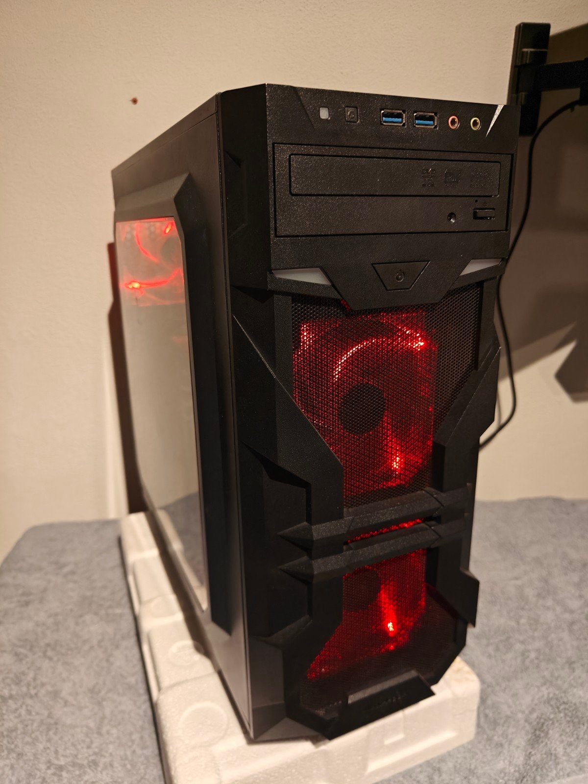 Budget Gaming PC • AMD Ryzen 5 • GTX 1050Ti • 16GB • Win 11, Computers en Software, Ophalen, Zelf gebouwde pc, AMD Ryzen 5, Gaming