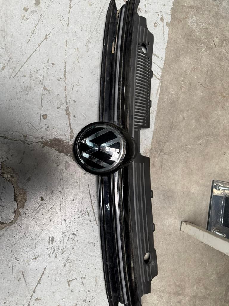 Golf 8.5 gti voor grill, Auto-onderdelen, Ophalen of Verzenden, Voor, Bumper