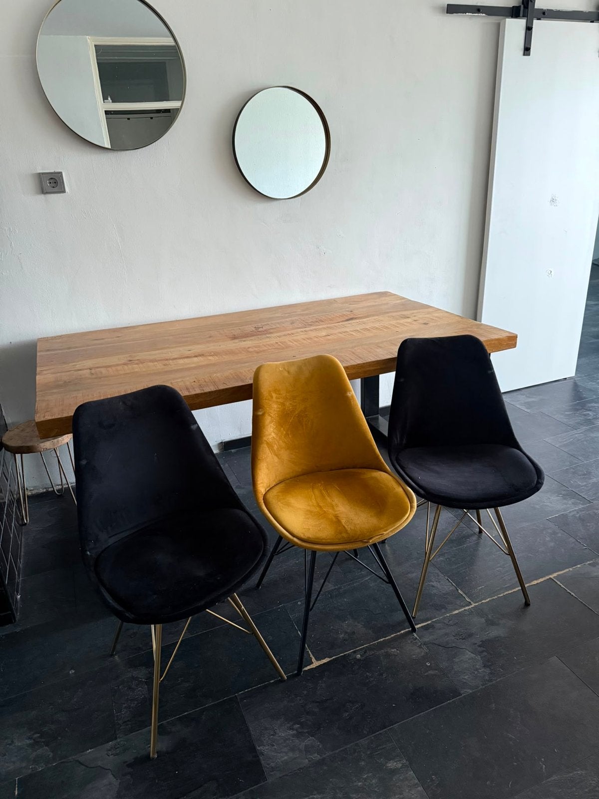 Eettafel van mangohout met 3 stoelen (apart/samen), Huis en Inrichting, Tafels | Eettafels, Ophalen, Gebruikt, Rechthoekig, Drie personen