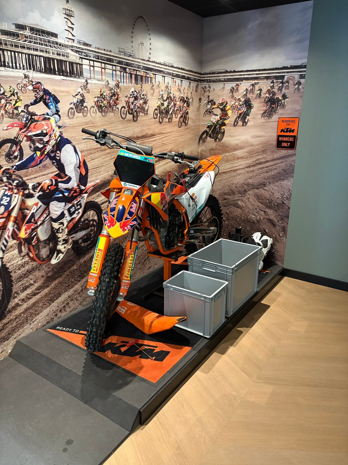 KTM 250 SX-F Adamo Edition 2025 59 uur!!, Nieuw, Particulier, Crossmotor, Meer dan 35 kW