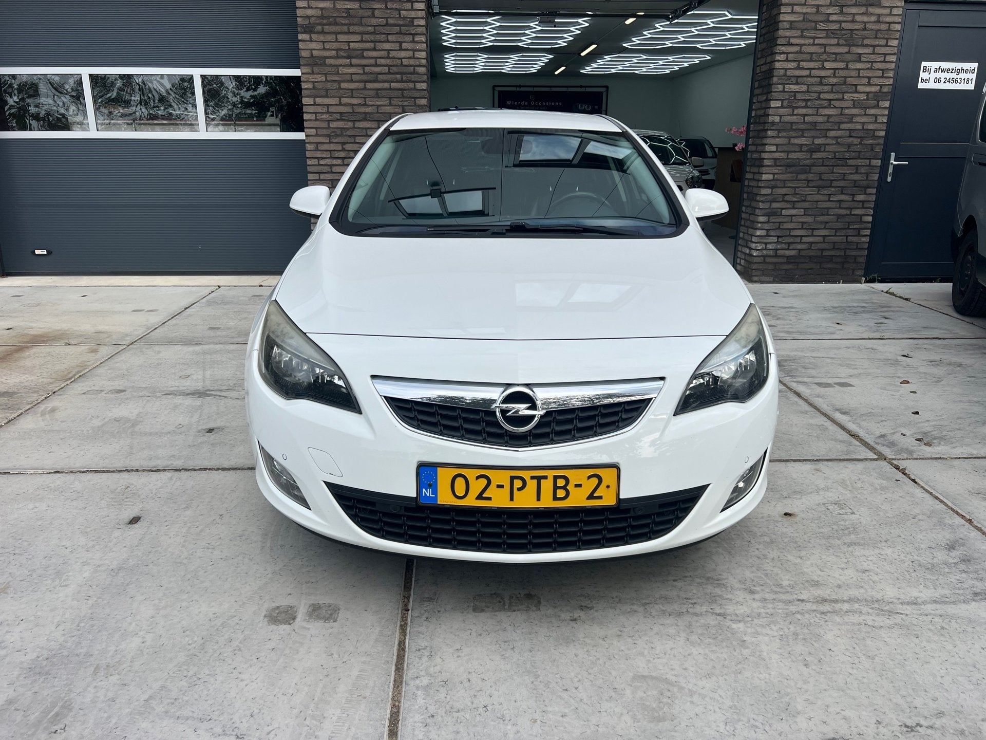Opel Astra 1.4 Turbo Sport zeer nette auto, Auto's, Voorwielaandrijving, Gebruikt, 680 kg, 4 cilinders