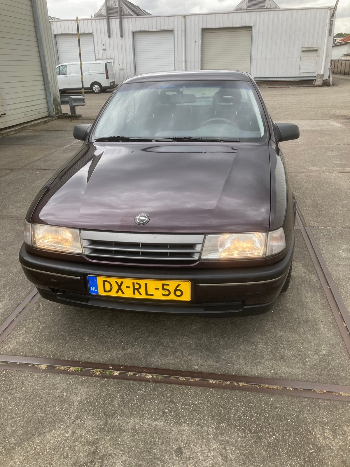 Opel Vectra 2.0 I AUT U9 1992 Aubergine, 1998 cc, Overige kleuren, Origineel Nederlands, Overige kleuren