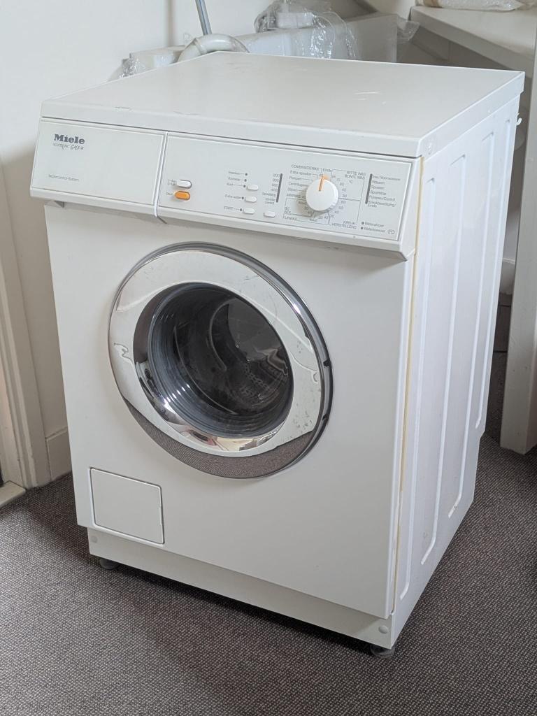 Miele wasmachine defect gratis af te halen, Witgoed en Apparatuur, Ophalen, 1200 tot 1600 toeren, Wolwasprogramma, Voorlader