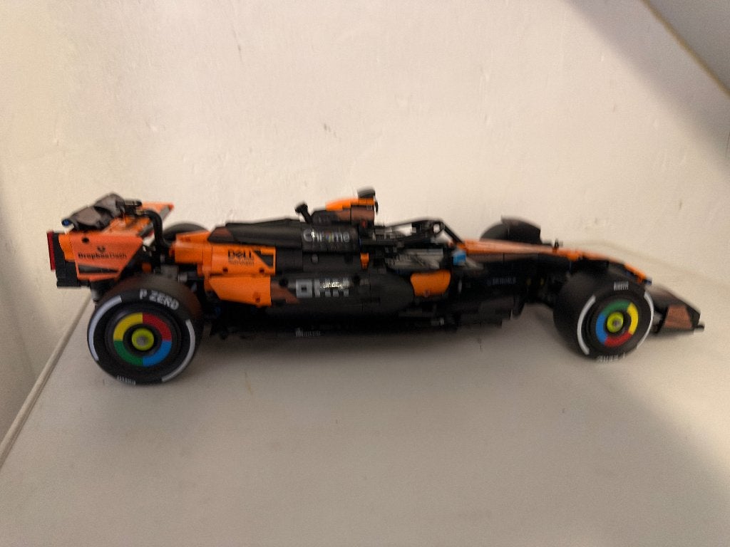 Lego Technic F1 Mclaren MCL39, Kinderen en Baby's, Speelgoed | Duplo en Lego, Ophalen of Verzenden, Zo goed als nieuw, Technic