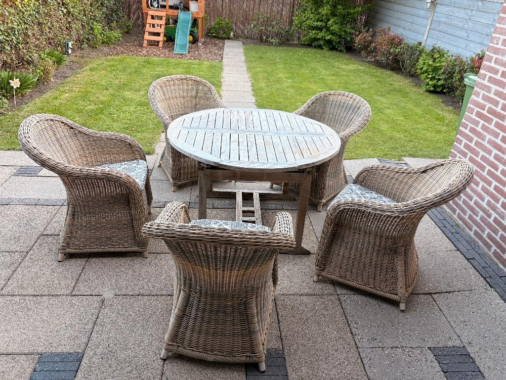 Apple Bee tuinset - 1 tafel + 5 stoelen met kussens, Tuin en Terras, Ophalen, 5 zitplaatsen, Gebruikt, Wicker