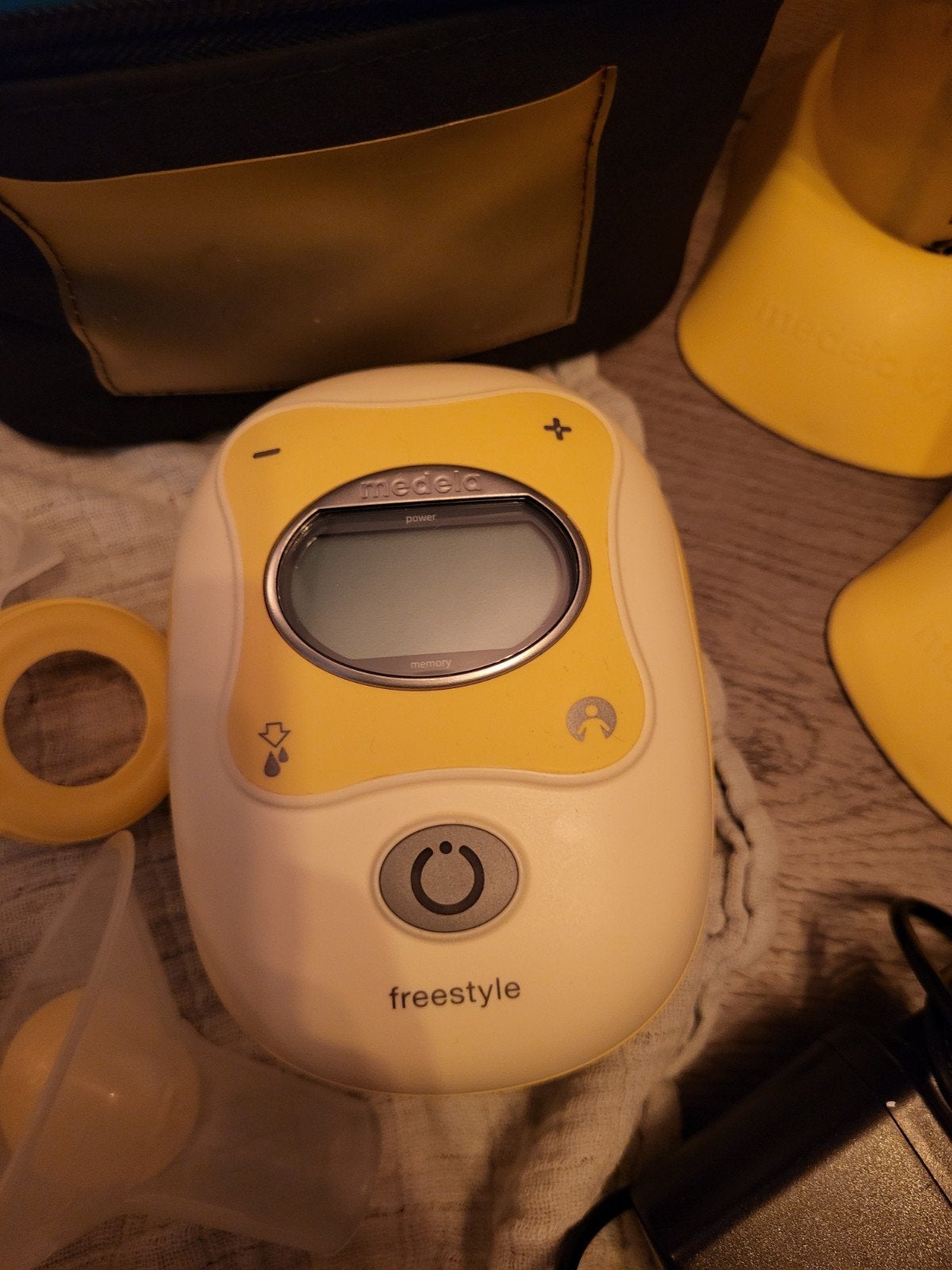 Kolfapparaat Medela Freestyle, Ophalen, Borstkolf