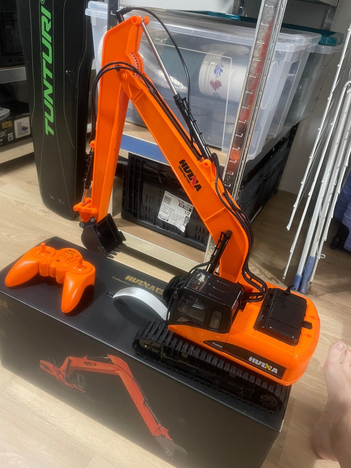 Huina rc 1551 1:14 Graafmachine, Ophalen, Zo goed als nieuw, Overige schalen, Onderdeel
