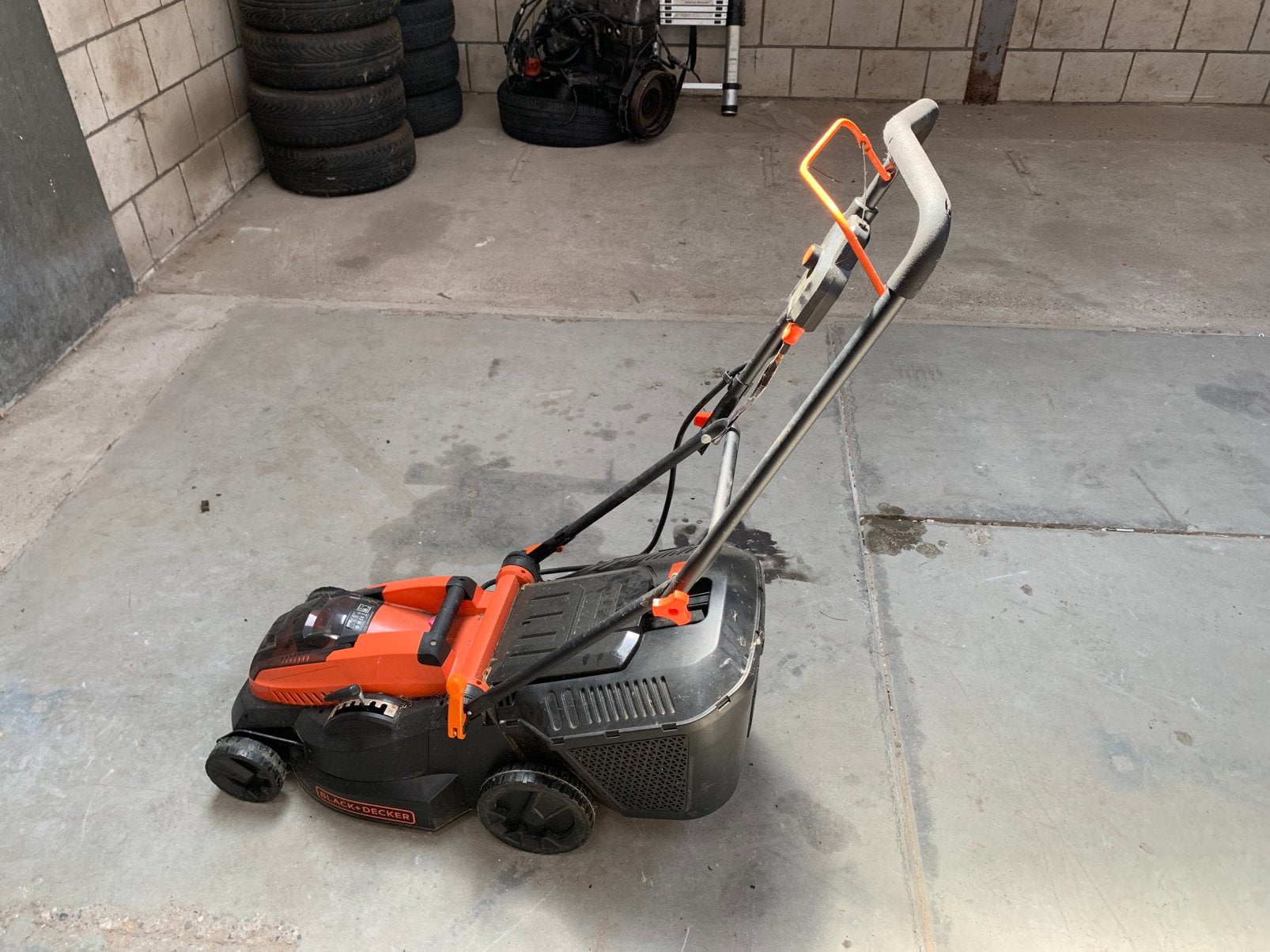 Black+Decker draadloze Grasmaaier 36V, Ophalen, Zo goed als nieuw