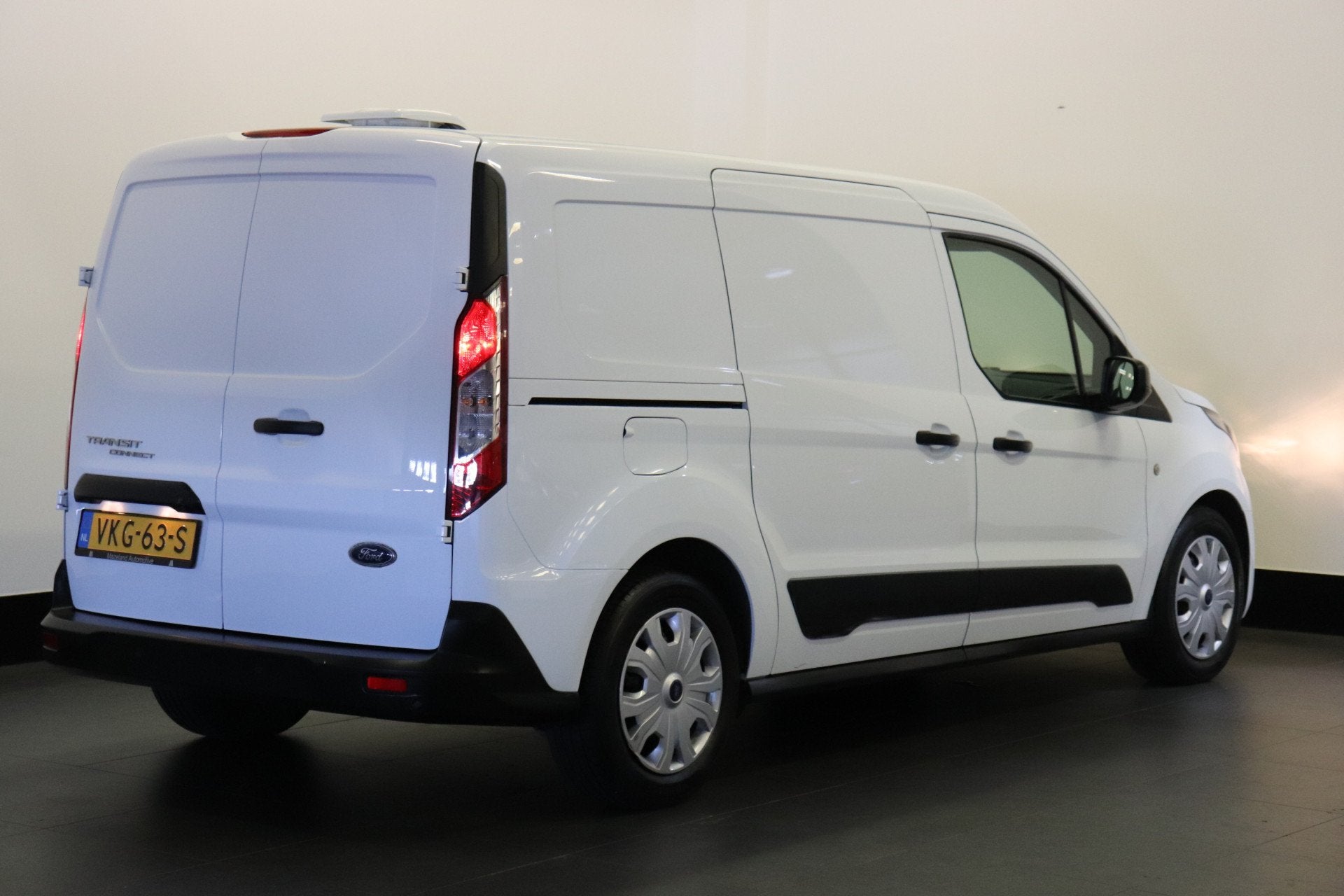 Ford Transit Connect 1.0 Ecoboost 100PK L2 2x Schuifdeur Ben, Auto's, Bestelauto's, Voorwielaandrijving, Gebruikt, Origineel Nederlands