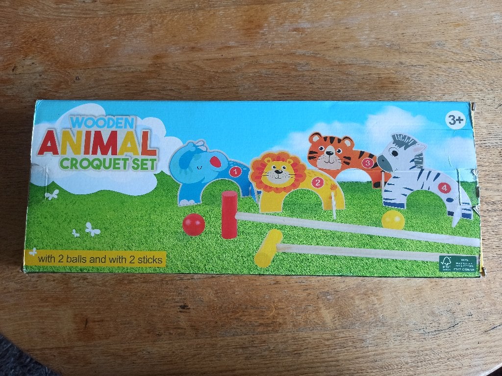 Wooden animal crocket set/ houten dieren cricket set, Kinderen en Baby's, Speelgoed | Buiten | Los speelgoed, Verzenden, Zo goed als nieuw