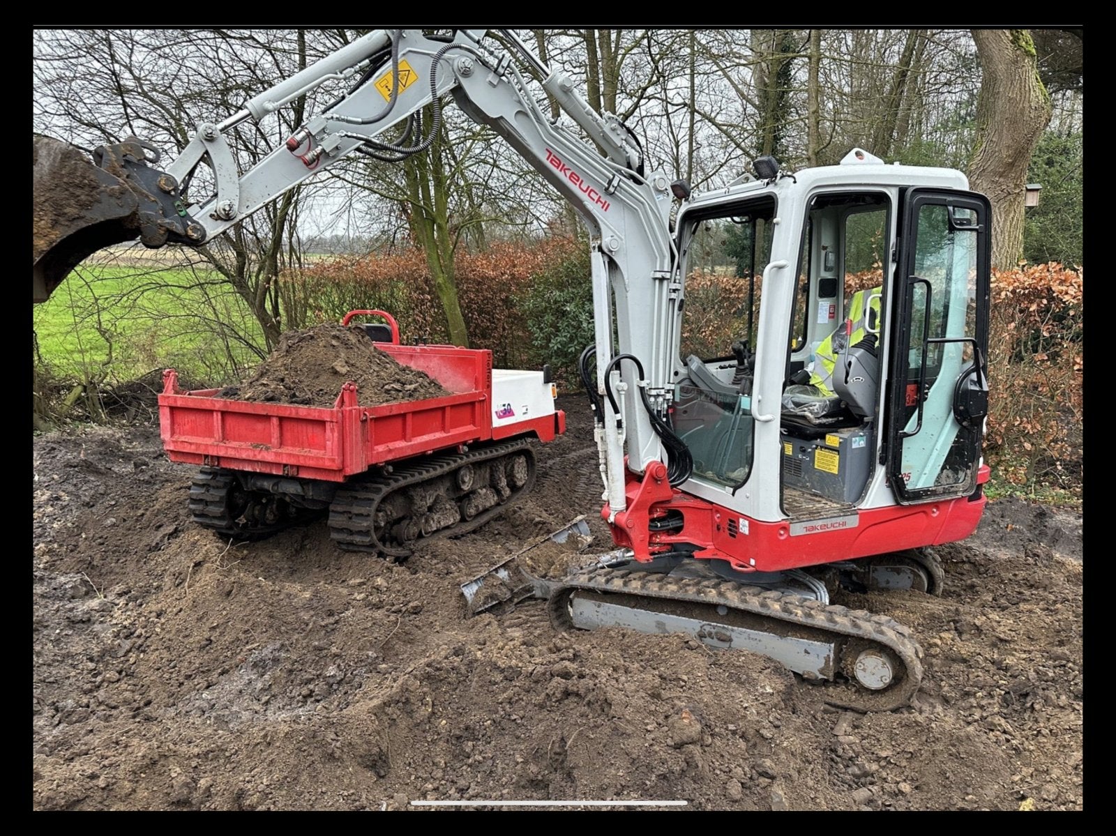 Kraan/grondwerk alle tuin klussen -REGIO ACHTERHOEK-