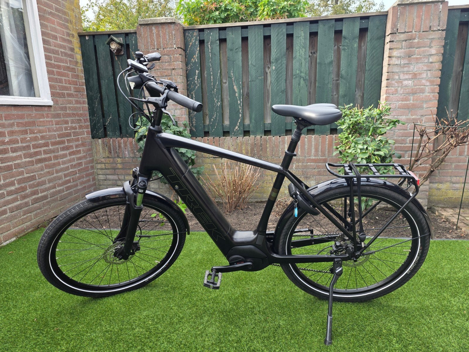 Trek Verve+ 3 - Dealer onderhouden, slechts 1658 km! Maat L