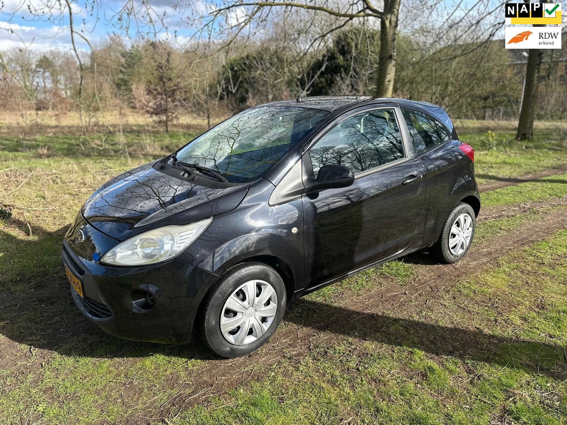 Ford Ka 1.2 Cool & Sound start/stop apk t/m 27-07-2027, Voorwielaandrijving, Euro 5, Gebruikt, 1242 cc
