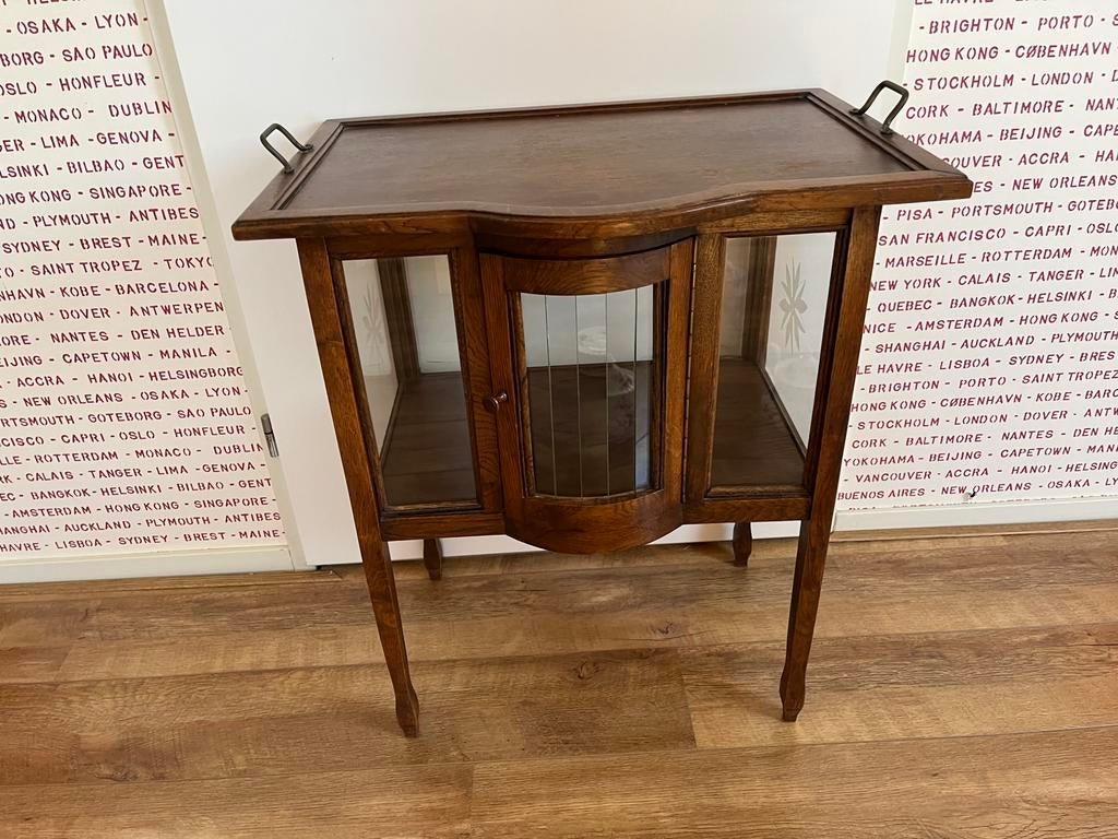 Theekastje, bruin,, Ophalen