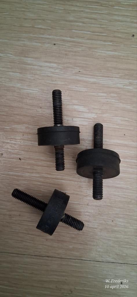Afstands(trilling) rubbers BMW R1150GS, Motoren, Onderdelen | BMW, Ophalen of Verzenden, Gebruikt