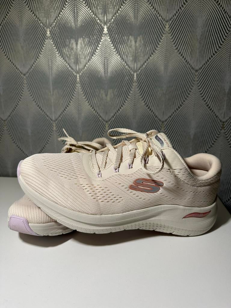Skechers Arch Fit sneakers, Ophalen of Verzenden, Zo goed als nieuw, Overige kleuren, Sneakers of Gympen