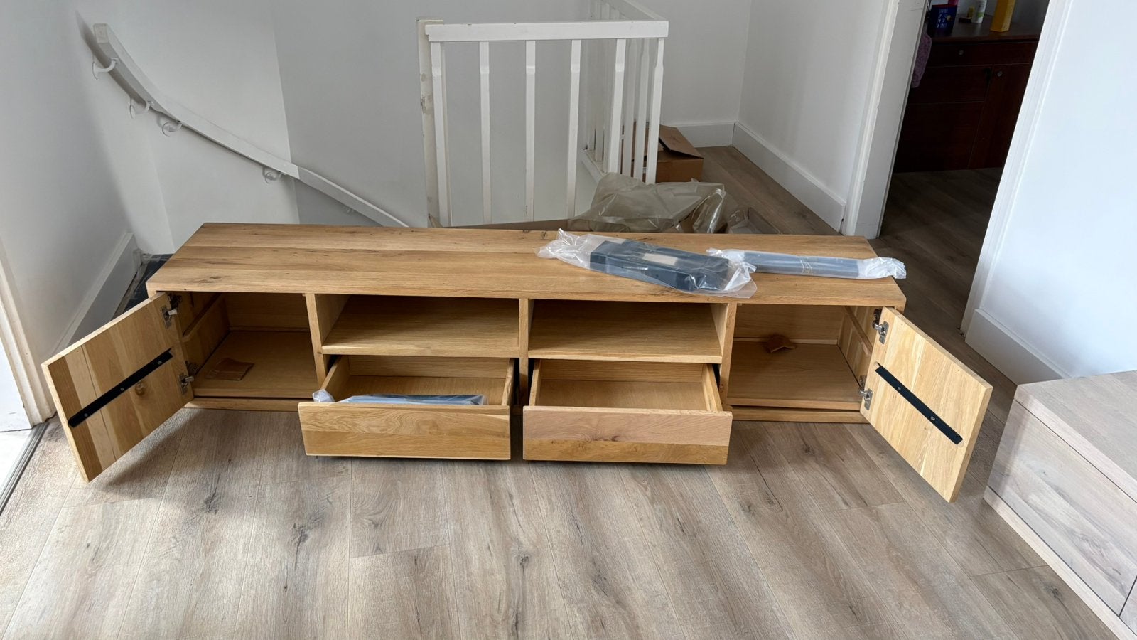 Wood TV stand, Ophalen of Verzenden, Zo goed als nieuw, 25 tot 50 cm, Minder dan 100 cm