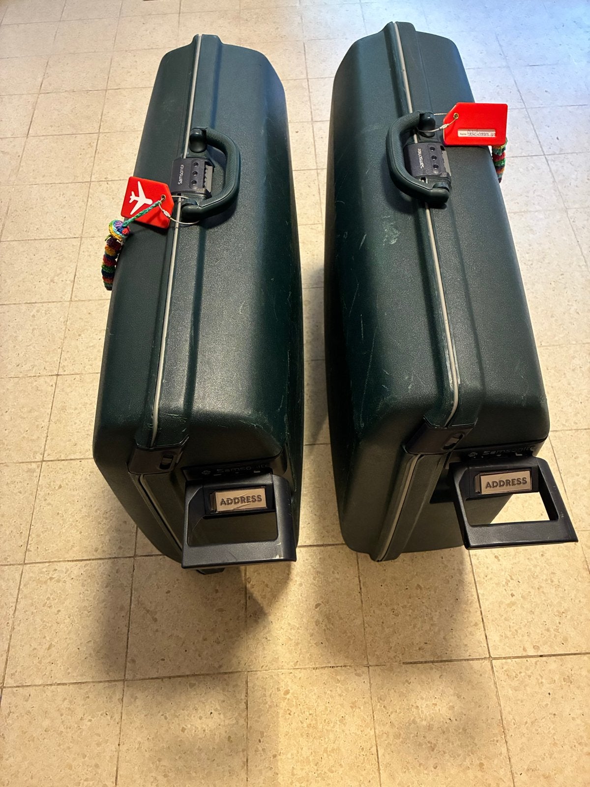 Samsonite Kofferset (2x) Groen, Verrijdbaar, Afsluitbaar, 30 cm of meer, Gebruikt, 60 tot 80 cm, 55 tot 75 cm