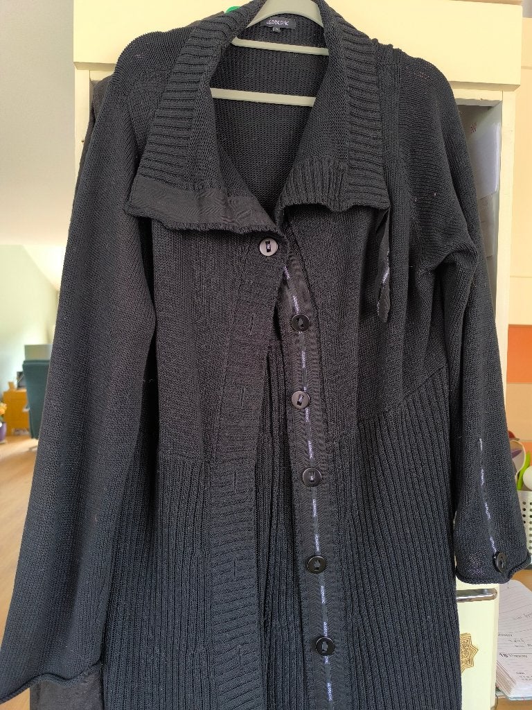 Zwart vest van Hebbeding met leuke decoratie, Kleding | Dames, Zwart, Hebbeding, Zo goed als nieuw, Ophalen