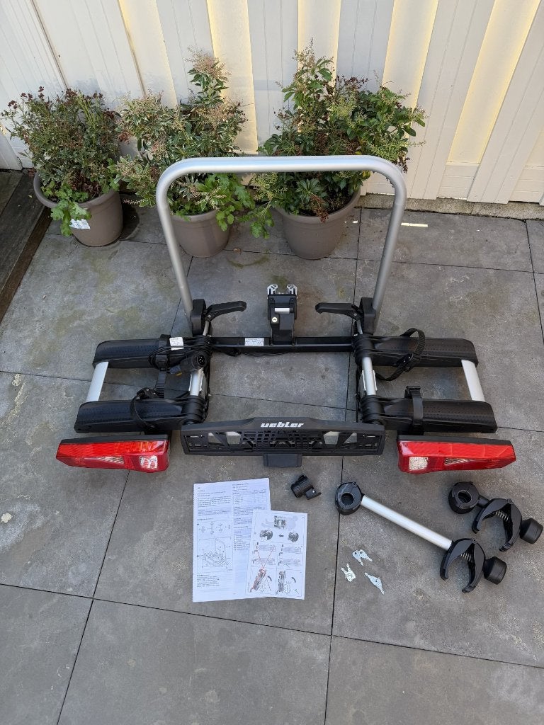 Uebler i21 fietsendrager, voor 2 fietsen, kantelbaar, Auto diversen, Ophalen, 2 fietsen, Nieuw, Trekhaakdrager