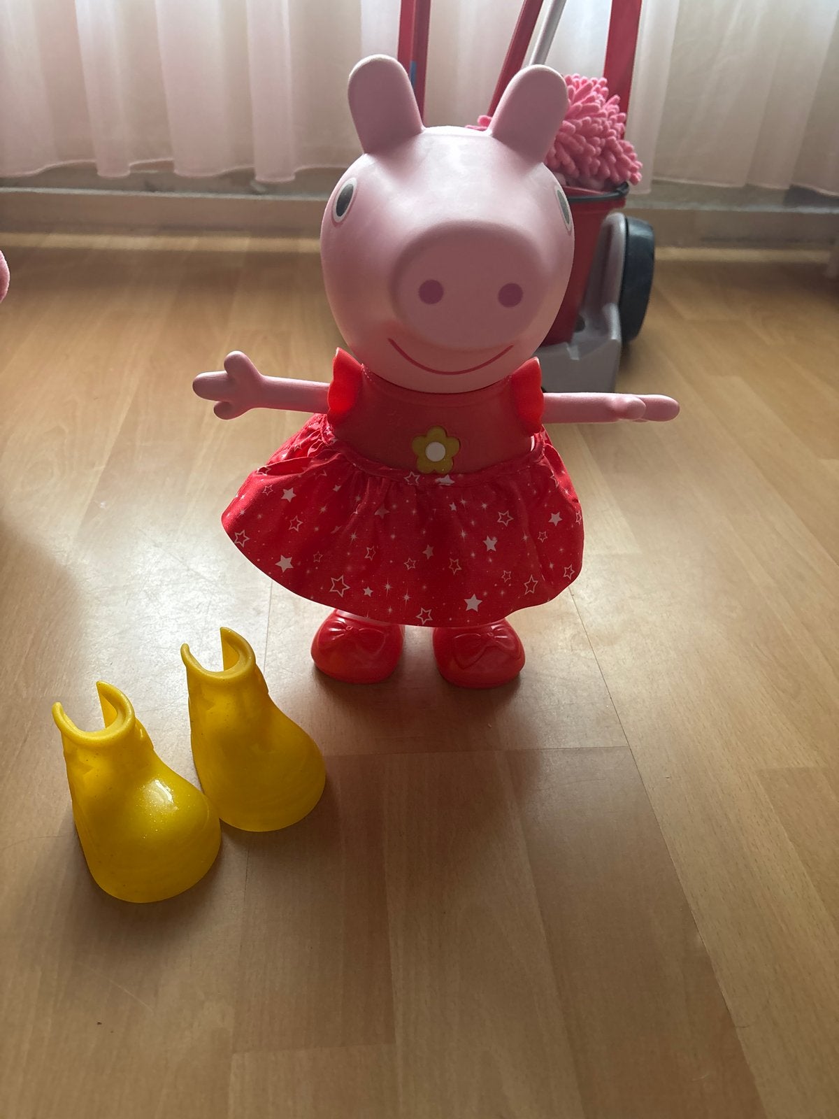 Zingende en dansende Peppa Big, Ophalen, Gebruikt, Meisje
