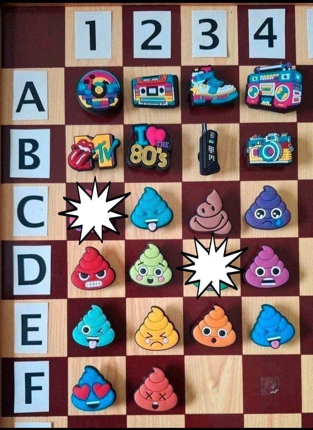 11 : 80's - Mtv - Poop Schoenbedels Pins voor de Crocs, Ophalen of Verzenden