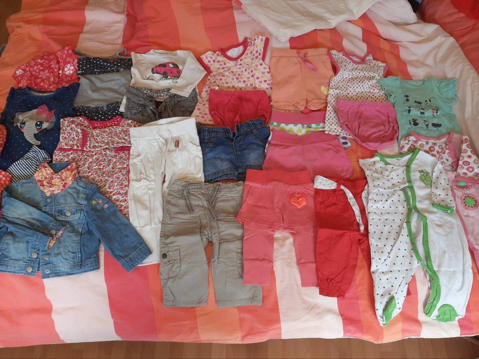 Grote kledingbundel voor baby meisjes - maat 68, Kinderen en Baby's, Babykleding | Overige, Ophalen of Verzenden, Gebruikt, Diverse merken