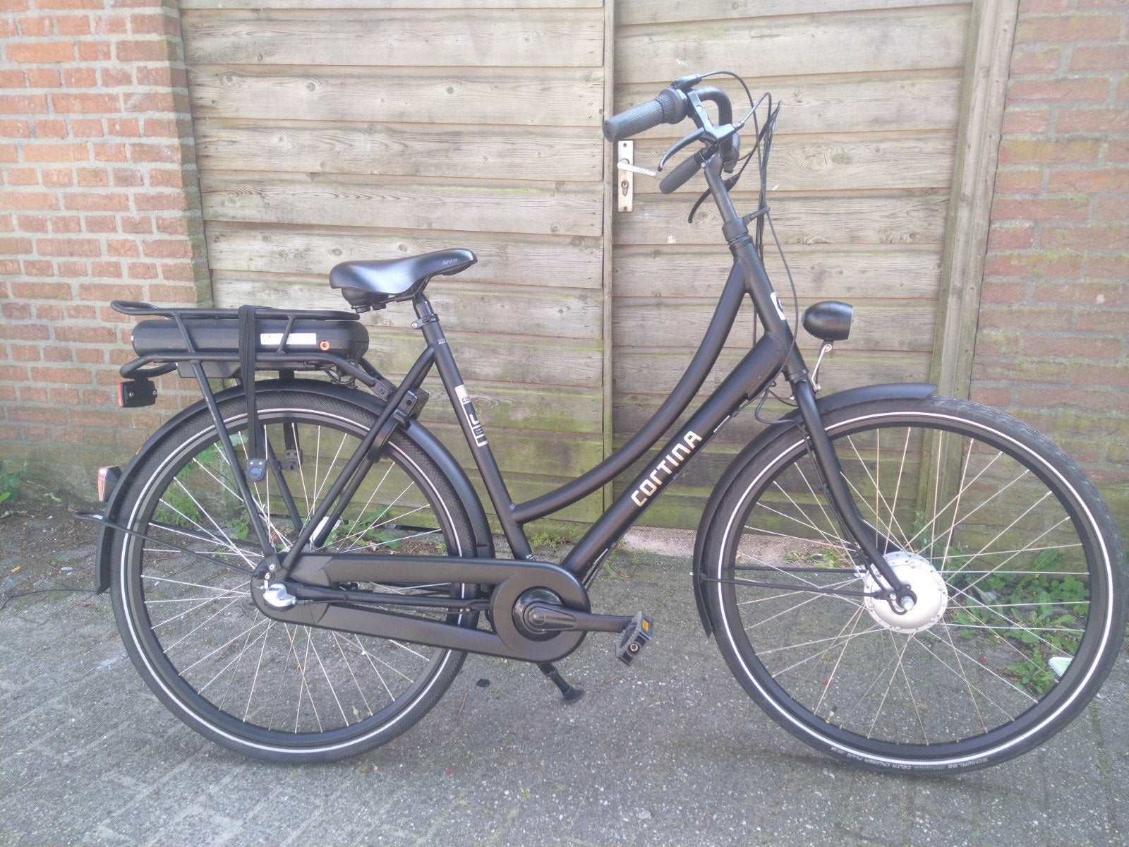 Nette Cortina U1 elektrische damesfiets 28 Inch 3V Rijklaar, Ophalen of Verzenden, Zo goed als nieuw