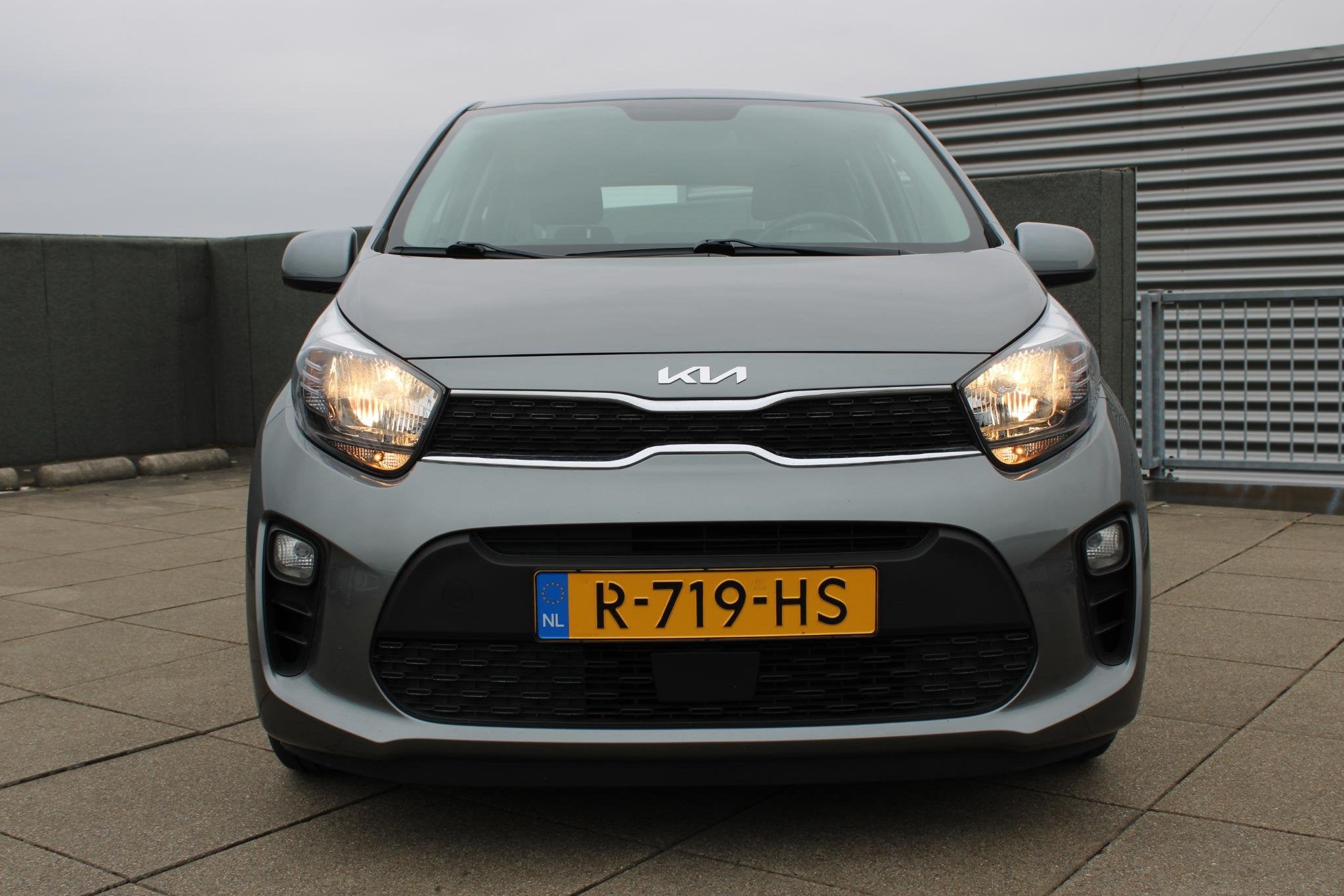 Kia Picanto 1.0 DPi DynamicLine TREKHAAK, ACHTERUITRIJCAMERA, Voorwielaandrijving, Stof, Gebruikt, 4 stoelen
