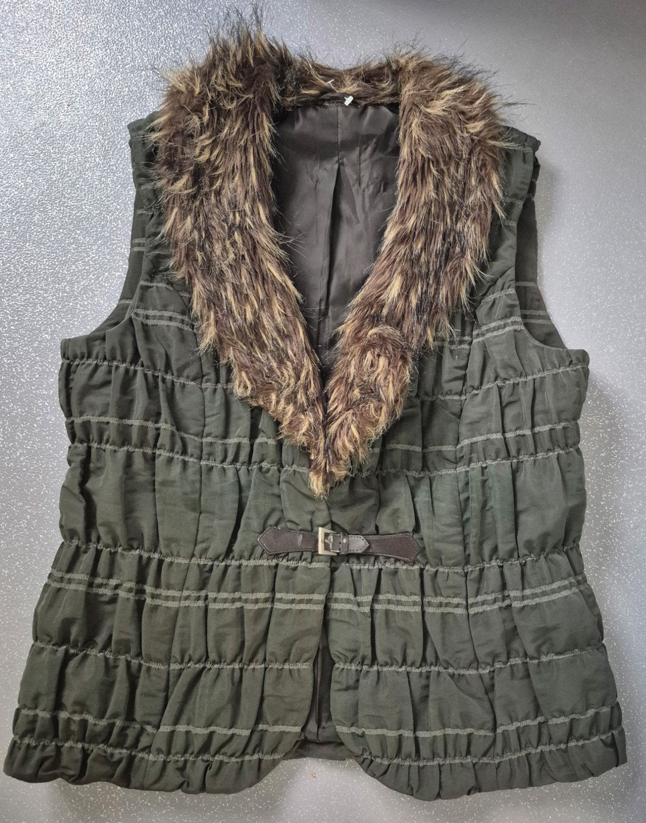 bodywarmer met bontkraag maat 40, Ophalen of Verzenden, Zo goed als nieuw, Maat 38/40 (M), Groen