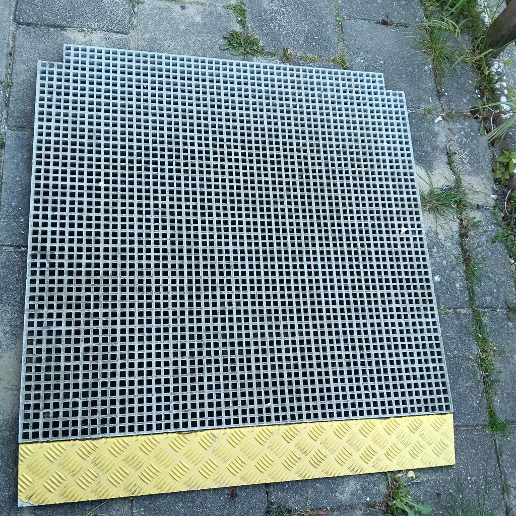 Zware Metalen oprijplaat drempelplaat 100x110, Ophalen, Gebruikt, Elektrische rolstoel