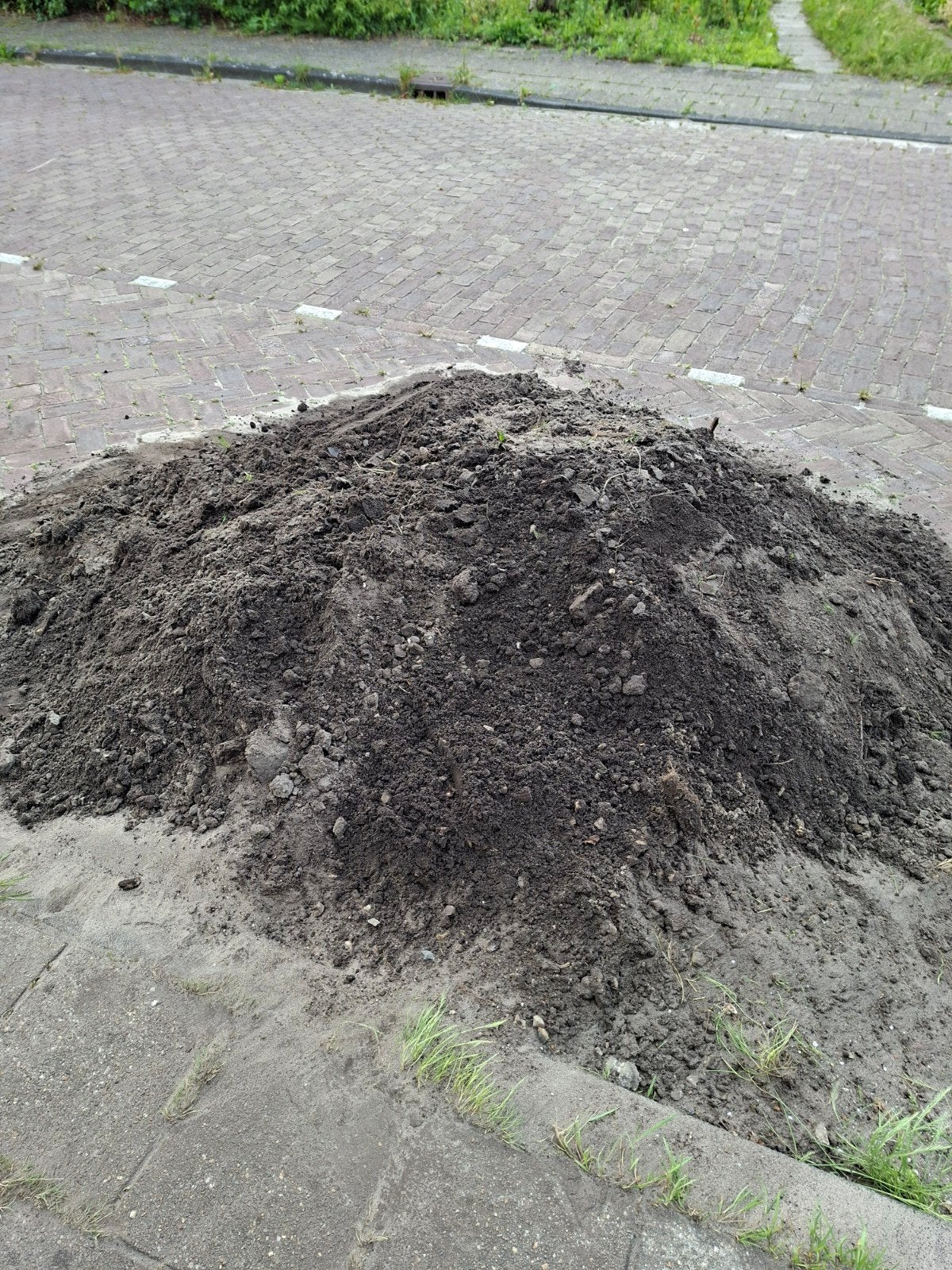 Gratis zwarte grond., Ophalen, Tuinaarde