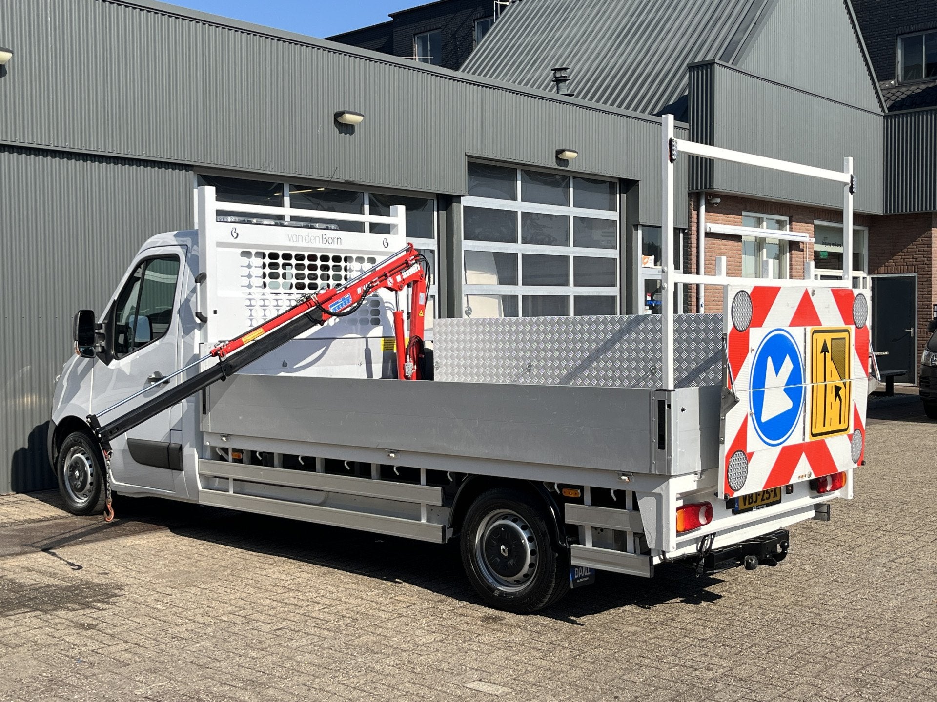 Renault Master T35 2.3 dCi L3 Energy Maxilift Laadkraan Trek, Voorwielaandrijving, 145 pk, Stof, Gebruikt