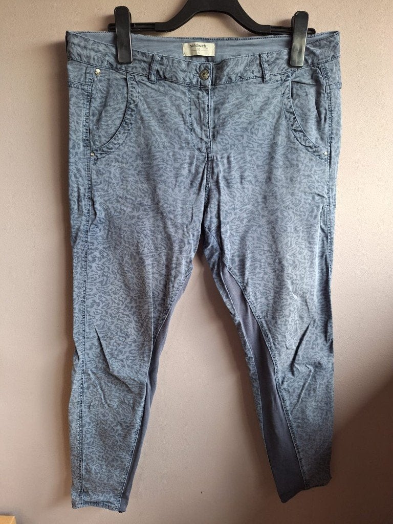 Blauwe stretch broek print van Sandwich, maat 42, Kleding | Dames, Blauw, Maat 42/44 (L), Ophalen of Verzenden, Zo goed als nieuw