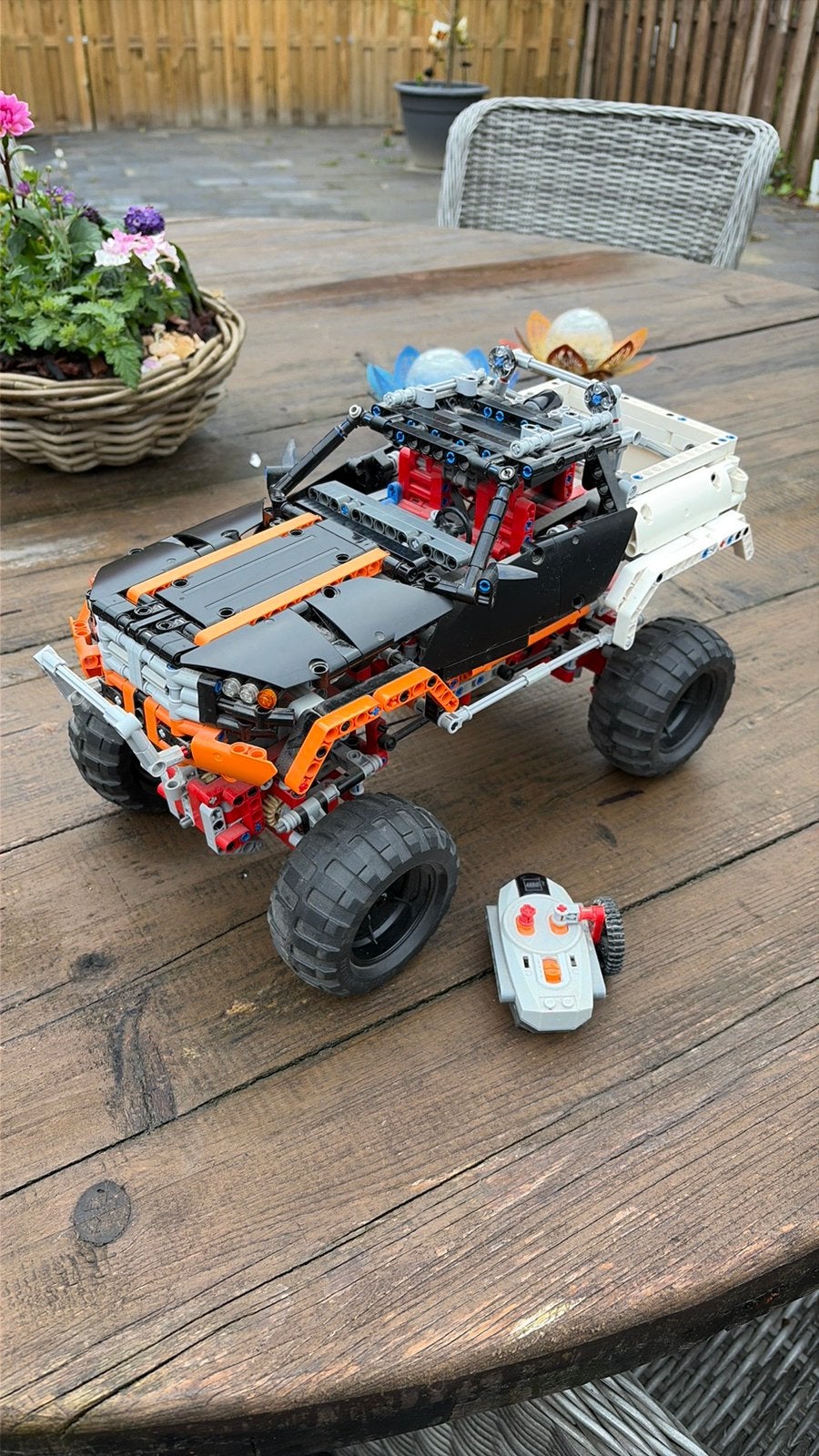 Technic lego monstertruck, Ophalen of Verzenden, Zo goed als nieuw