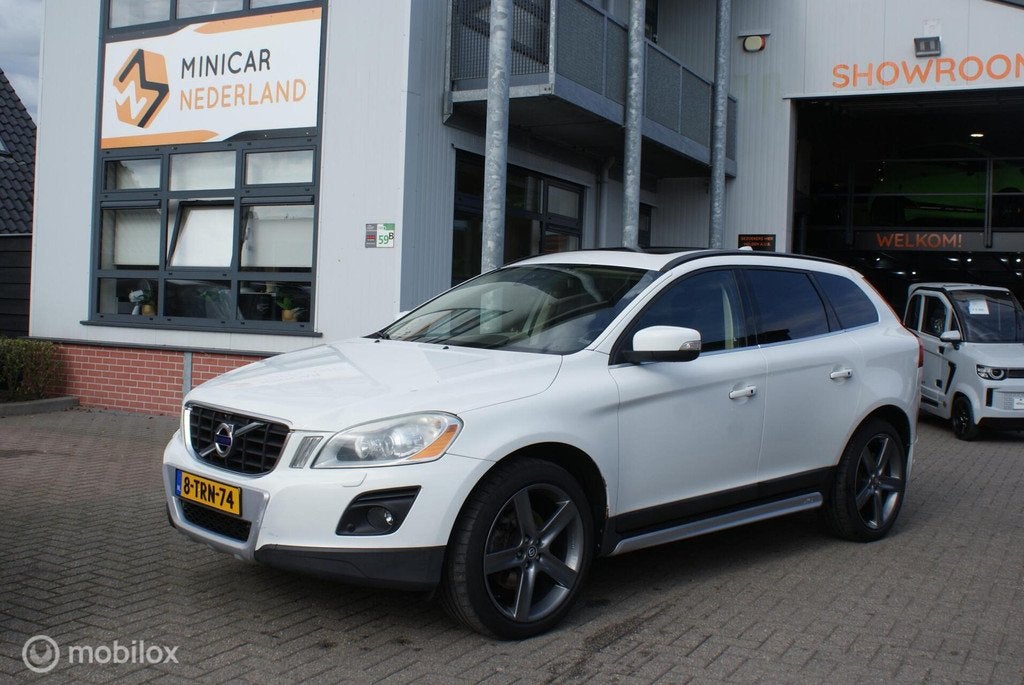 Volvo XC60 3.0 T6 AWD Summum Dikke HEICO Uitvoering 335000km, Automaat, Automatische klimaatregeling, Gebruikt, 2953 cc