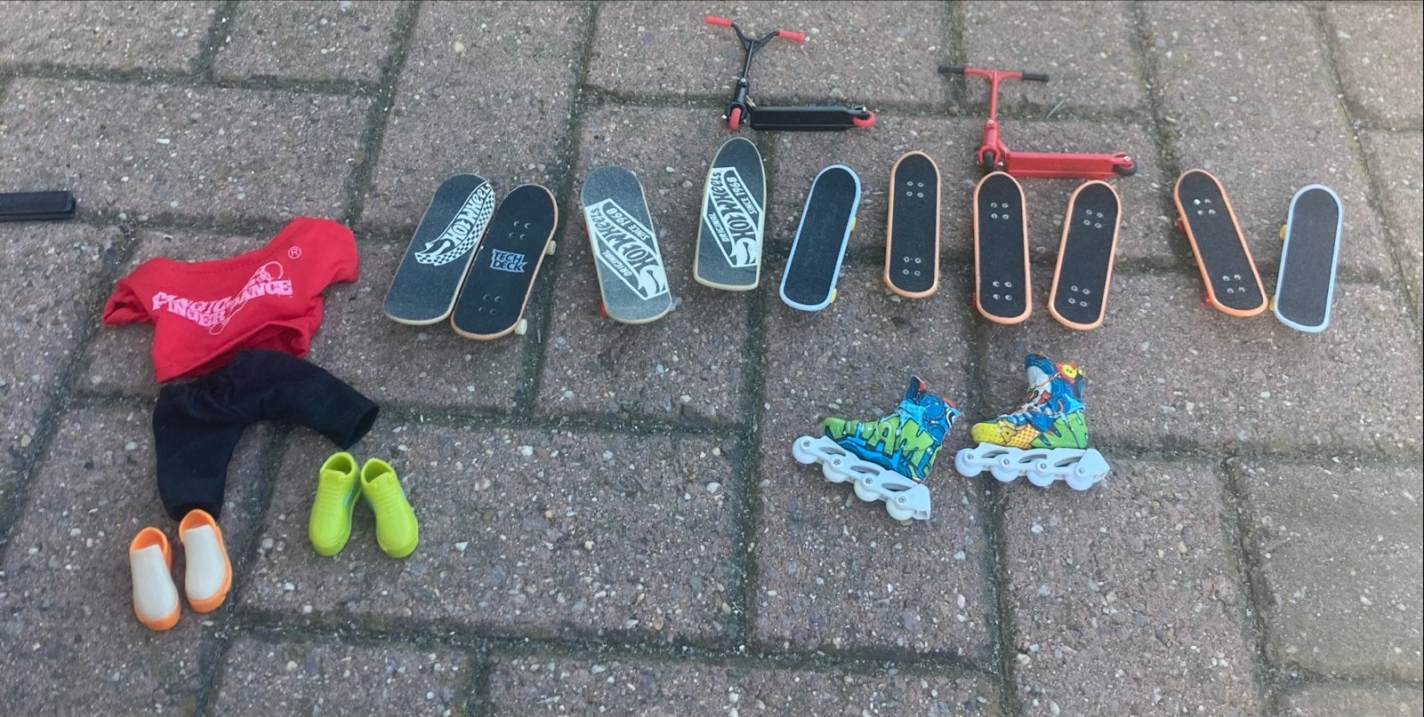 Tech Deck 2 banen met veel onderdelen, Ophalen, Zo goed als nieuw