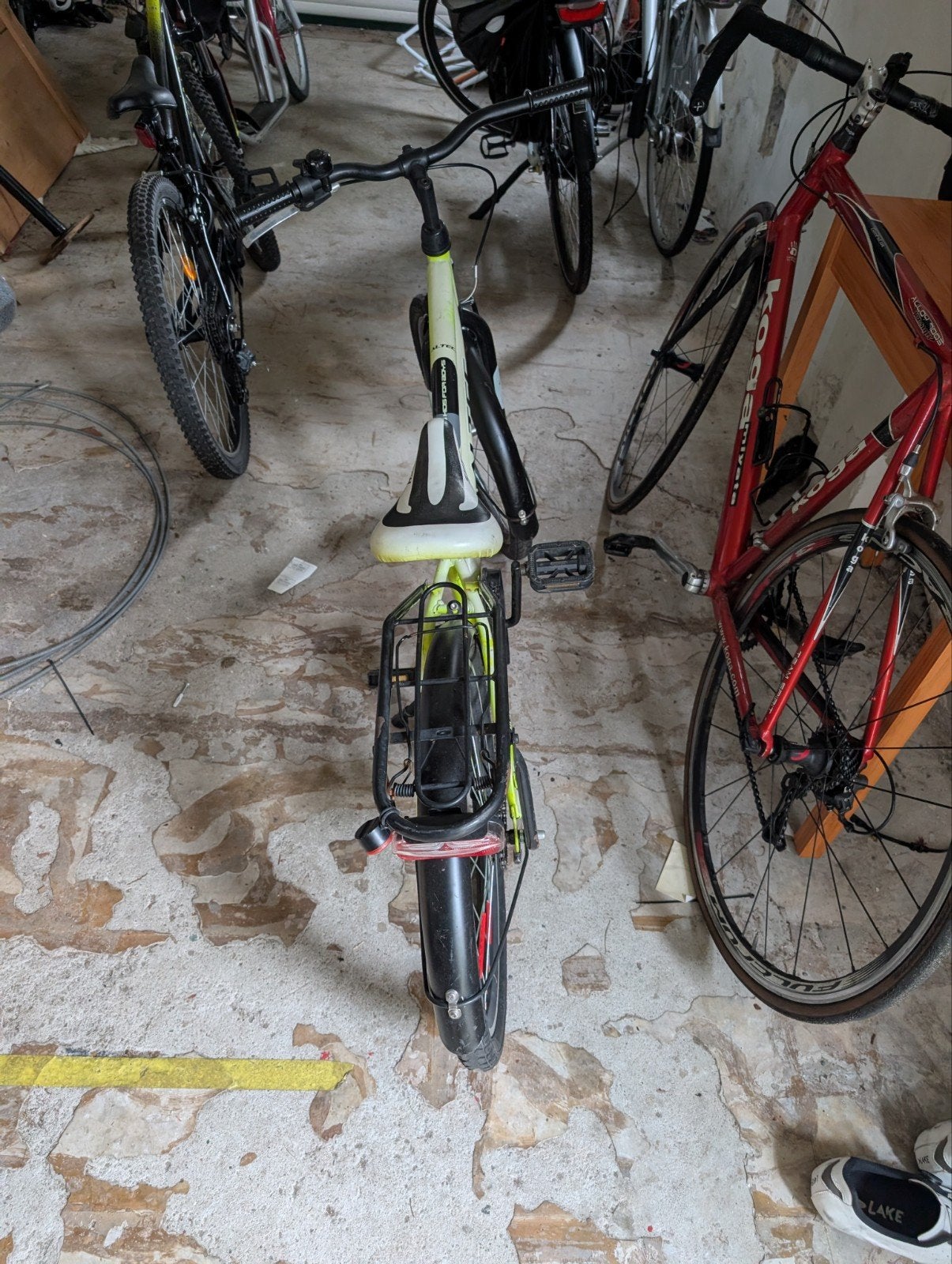 Altec kinderfiets 22 inch, Ophalen, 20 inch of meer, Altec, Velgrem