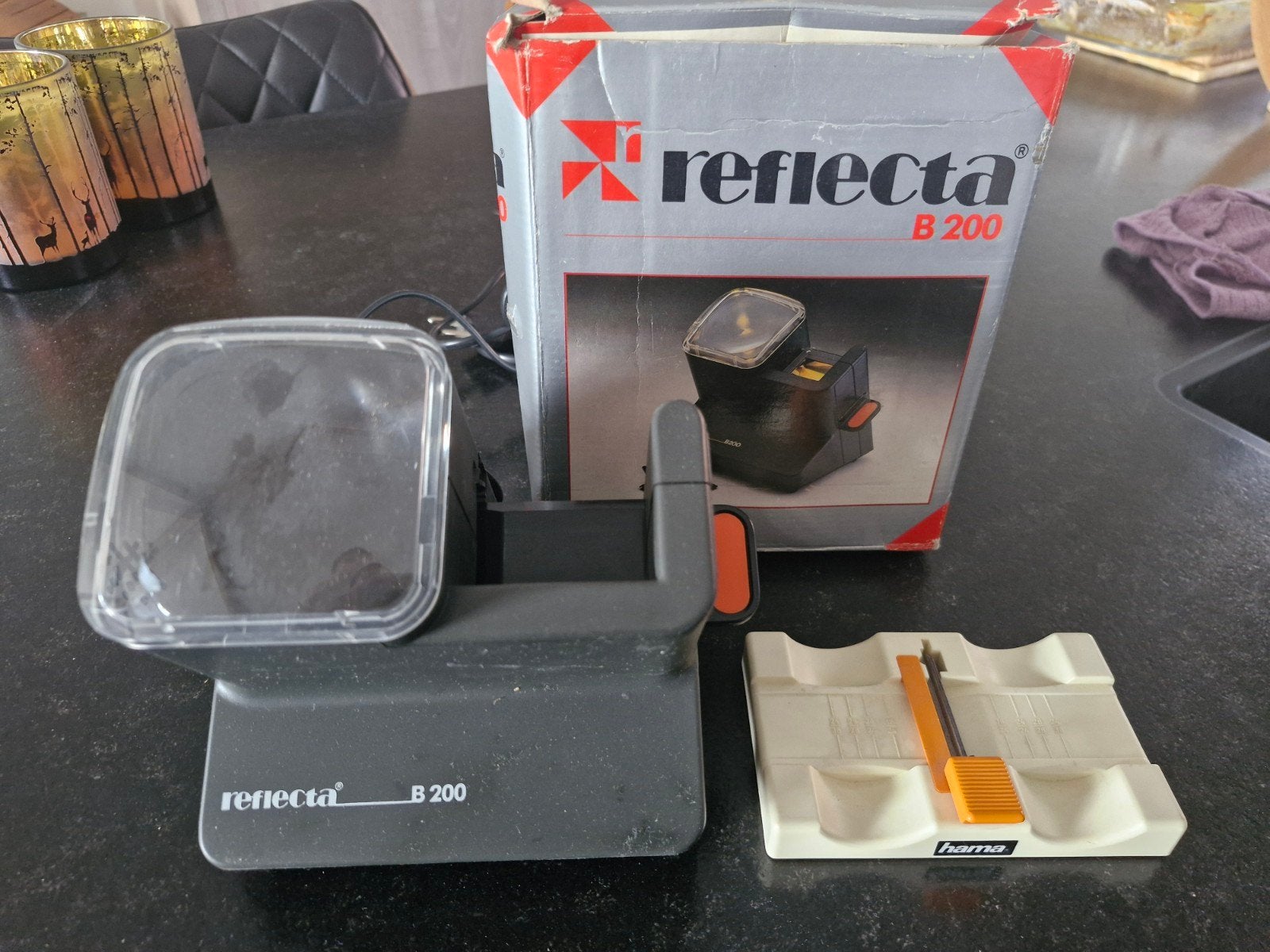 Reflecta B 200 diaprojector met Hama diaraamhouder, Ophalen, Gebruikt