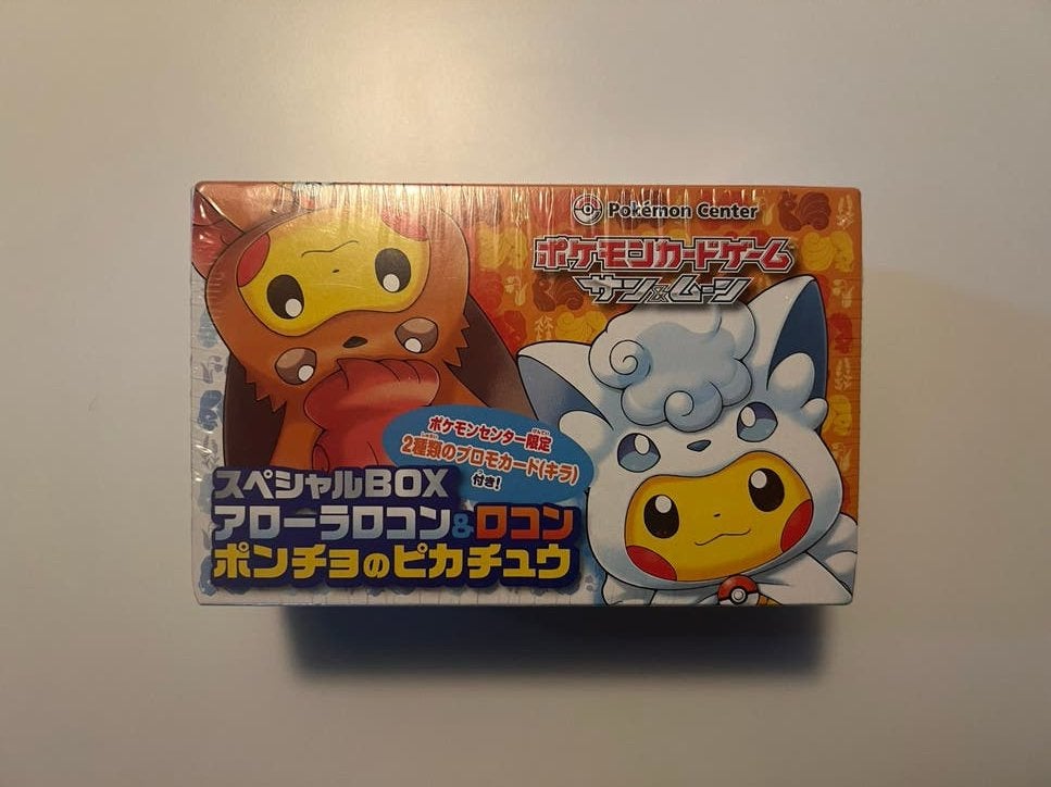 Alolan Vulpix & Vulpix Poncho-wearing Pikachu Special Box, Ophalen, Nieuw, Overige typen