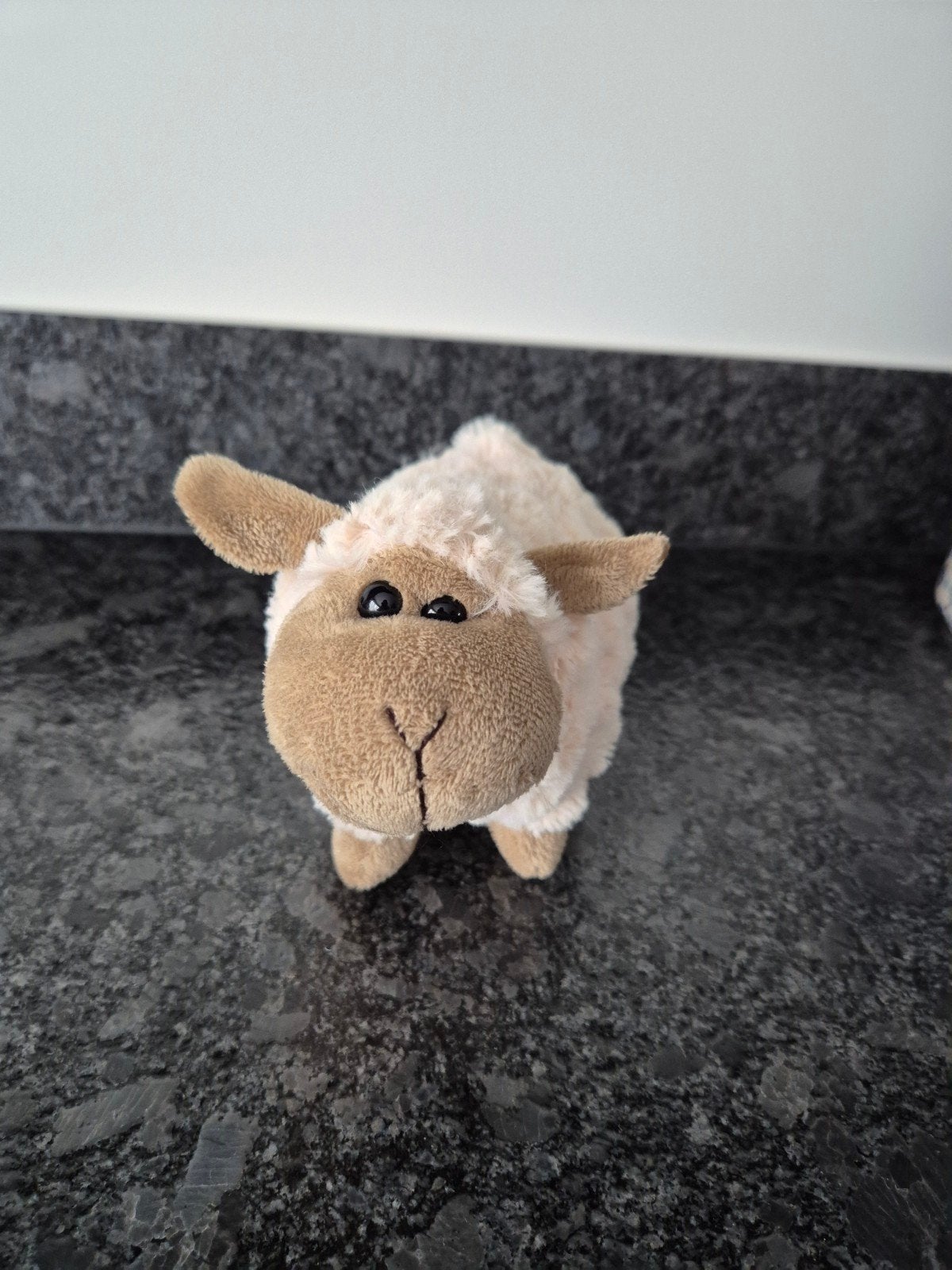 Delta Products - Knuffel Schaapje, Ophalen of Verzenden, Overige typen