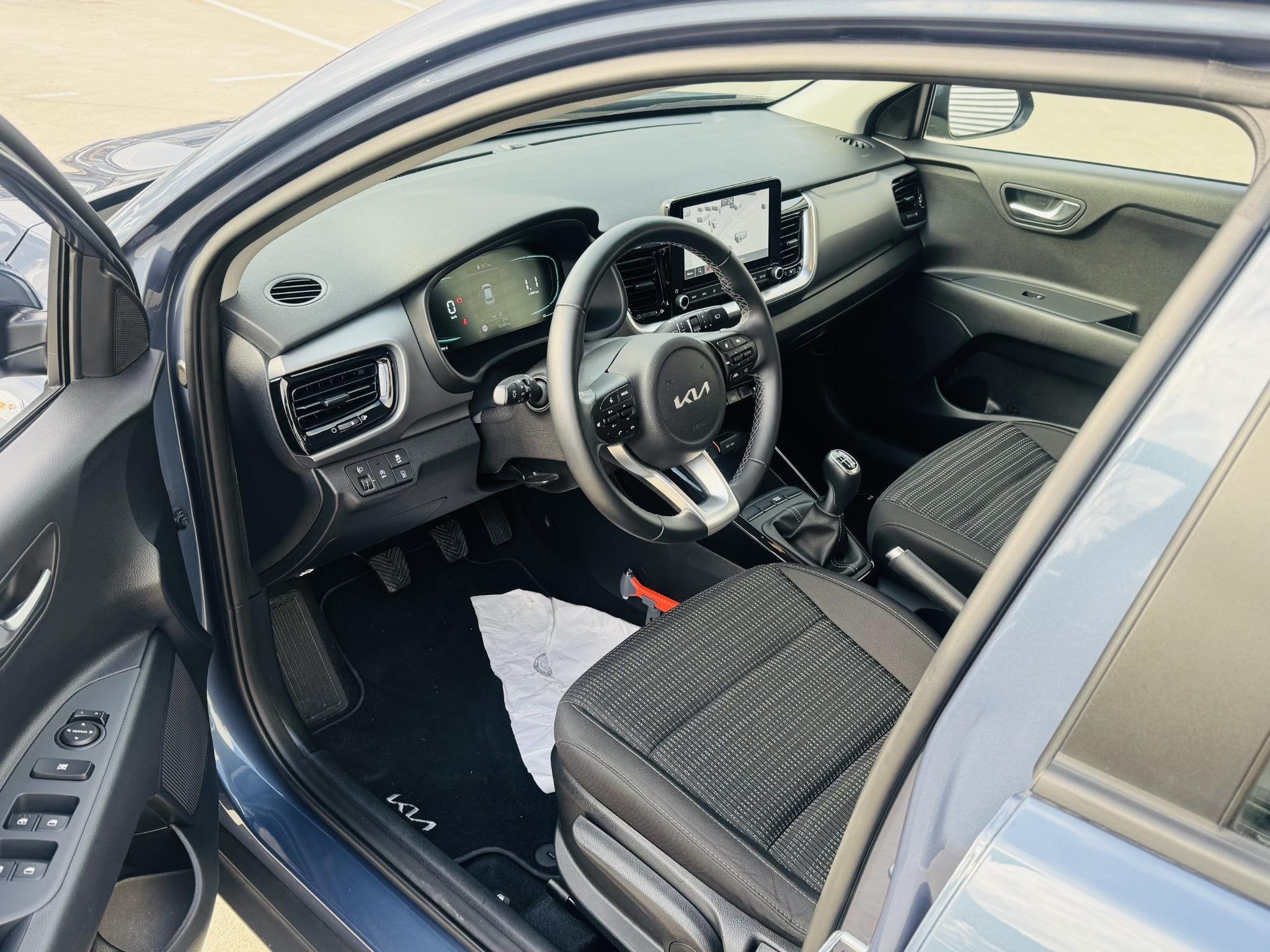 Kia Stonic 1.0 T-GDi MHEV DynamicLine Clima | Cruise | Navi, Auto's, Voorwielaandrijving, Automatische klimaatregeling, Euro 6