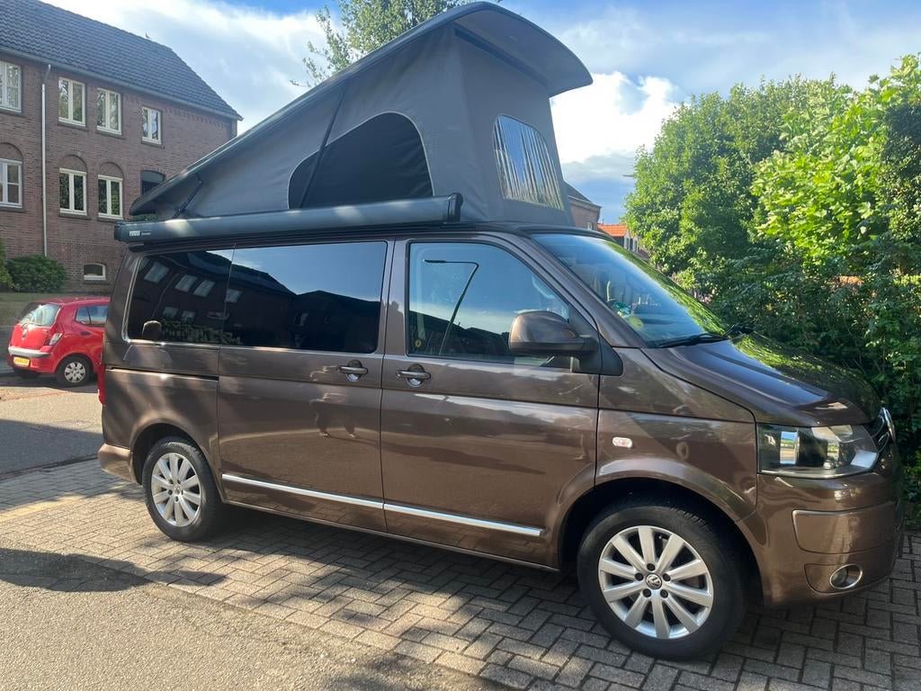 VW T5 Multivan 230pk zeer nette staat full optien 7 persoons, Automaat, Buscamper of Camperbus, Volkswagen, Diesel